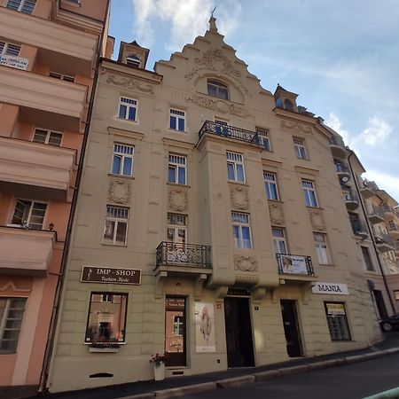 Apartman 63M2 S Balkonem V Lazenskem Centru Karlovy Vary Kültér fotó